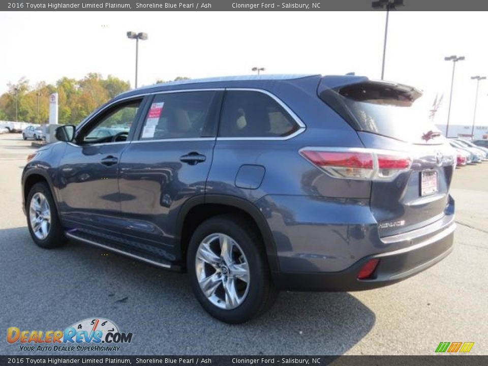 2016 Toyota Highlander Limited Platinum Shoreline Blue Pearl / Ash Photo #30