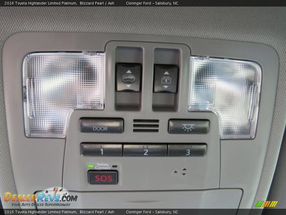 2016 Toyota Highlander Limited Platinum Blizzard Pearl / Ash Photo #26