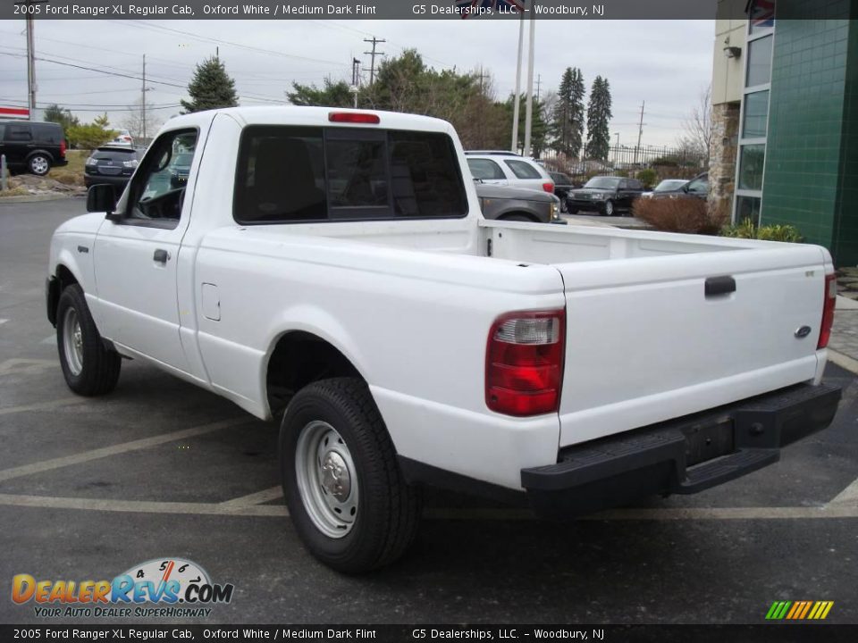 2005 Ford Ranger XL Regular Cab Oxford White / Medium Dark Flint Photo #9
