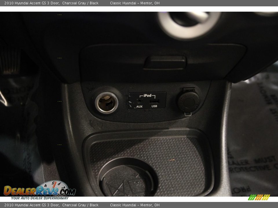 2010 Hyundai Accent GS 3 Door Charcoal Gray / Black Photo #9
