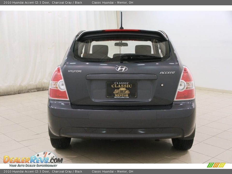 2010 Hyundai Accent GS 3 Door Charcoal Gray / Black Photo #14