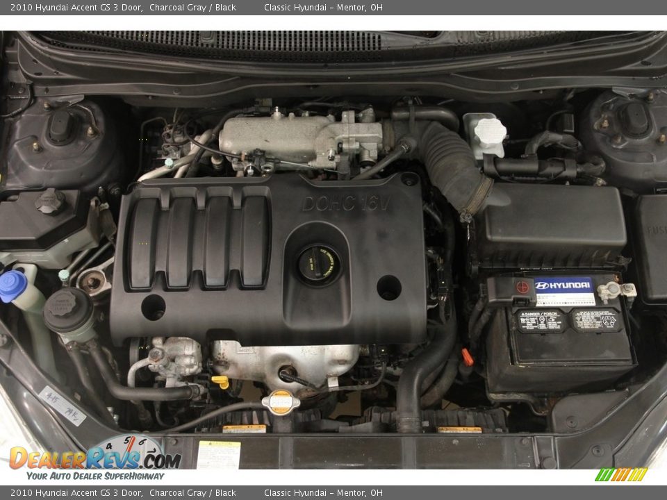 2010 Hyundai Accent GS 3 Door Charcoal Gray / Black Photo #15