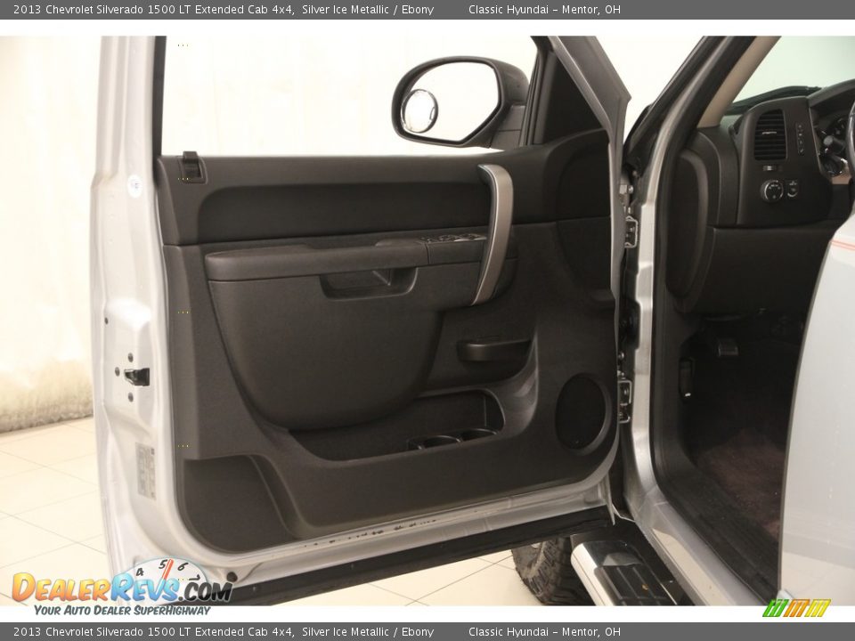 2013 Chevrolet Silverado 1500 LT Extended Cab 4x4 Silver Ice Metallic / Ebony Photo #4
