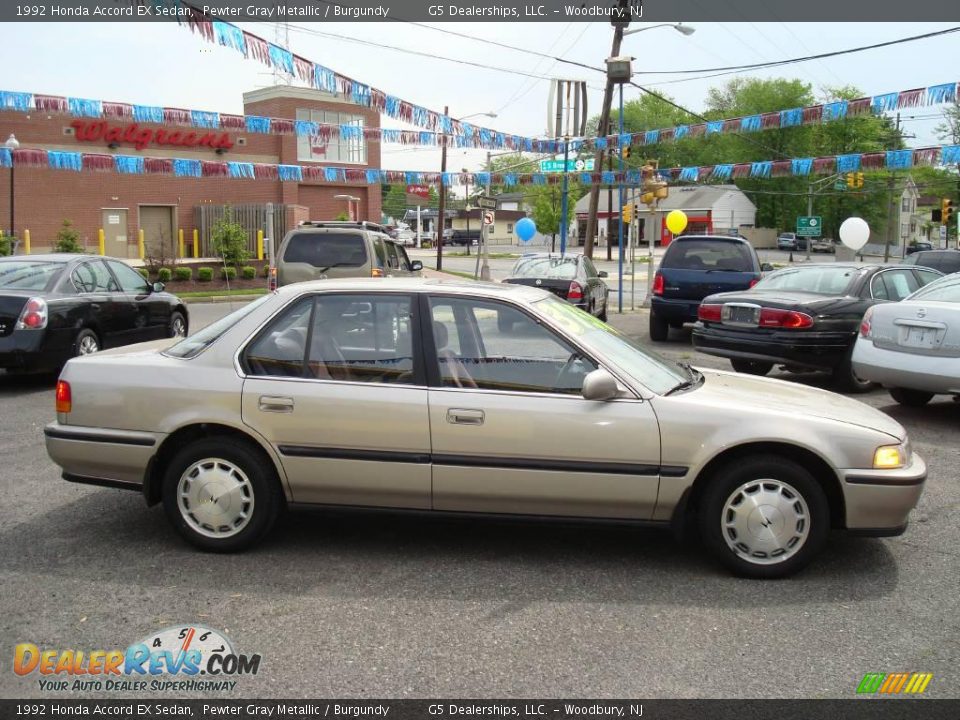 1992 Honda Accord EX Sedan Pewter Gray Metallic / Burgundy Photo #4