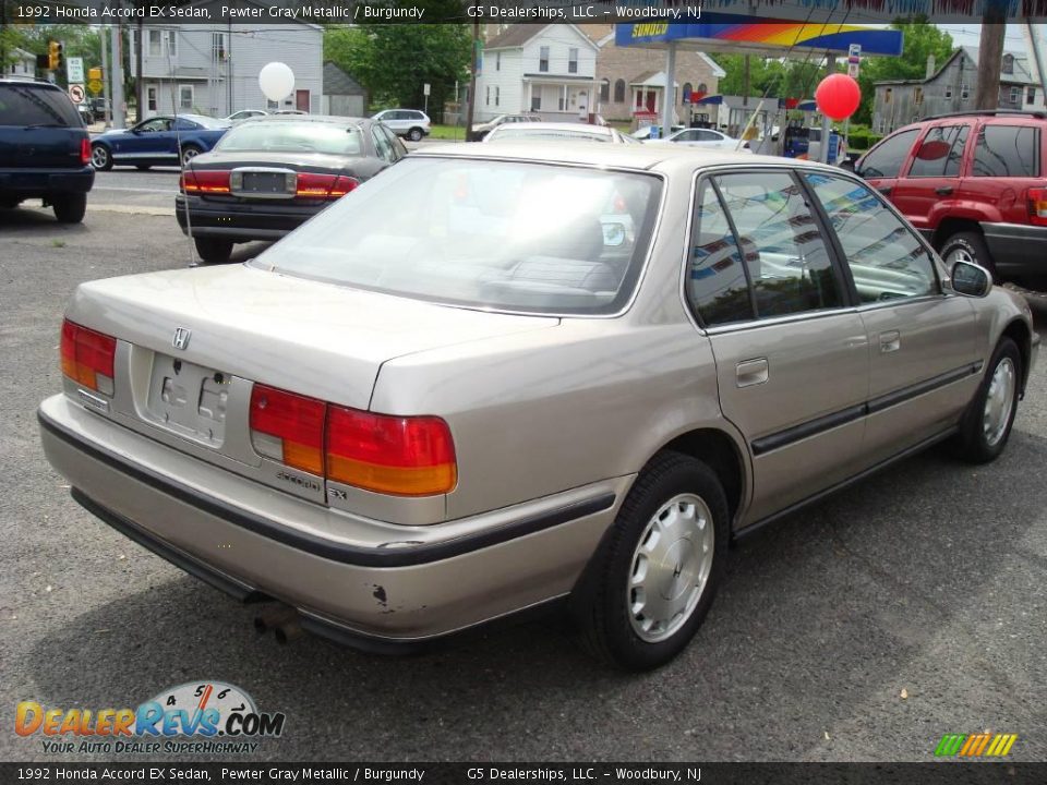1992 Honda Accord EX Sedan Pewter Gray Metallic / Burgundy Photo #5