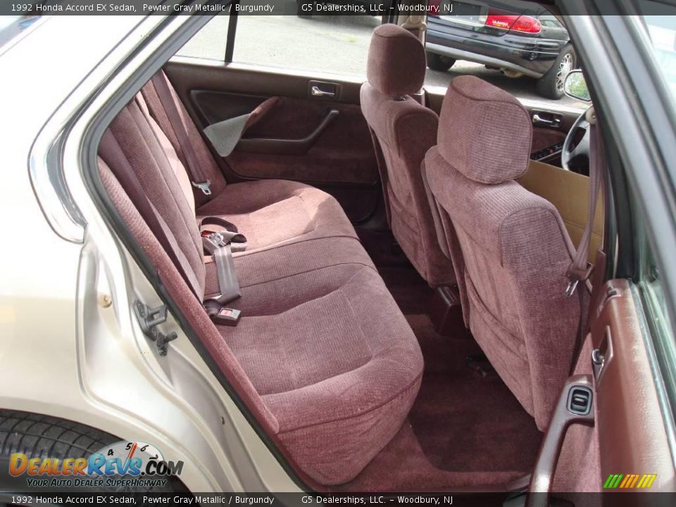 1992 Honda Accord EX Sedan Pewter Gray Metallic / Burgundy Photo #15