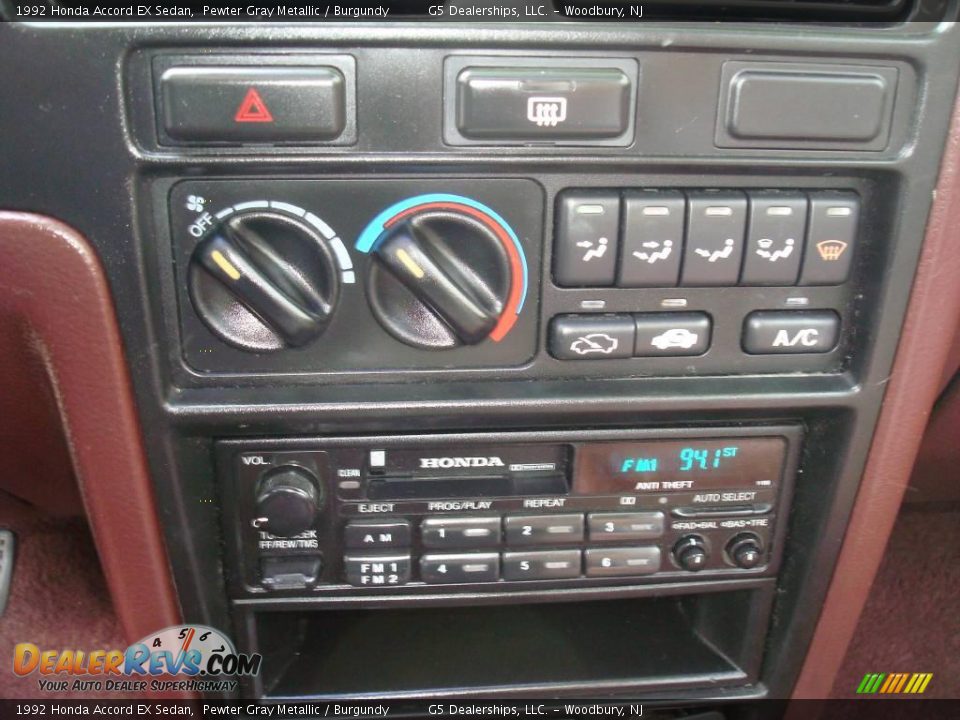 1992 Honda Accord EX Sedan Pewter Gray Metallic / Burgundy Photo #23