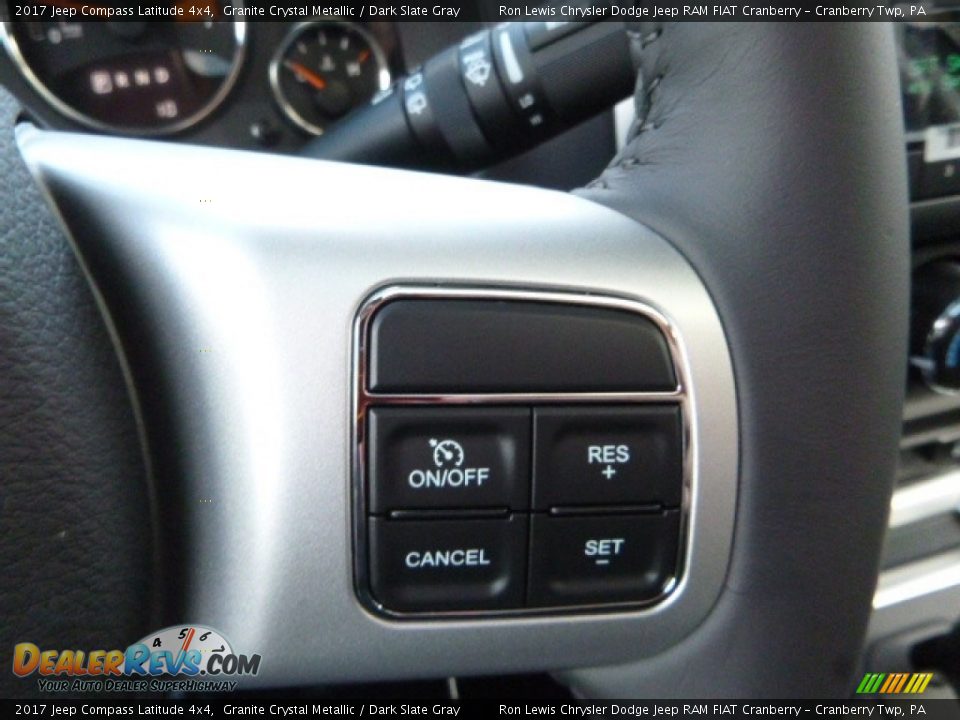 2017 Jeep Compass Latitude 4x4 Granite Crystal Metallic / Dark Slate Gray Photo #19
