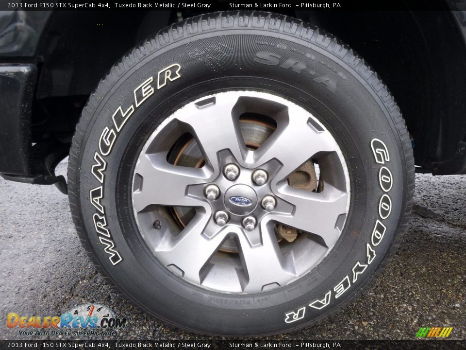 2013 Ford F150 STX SuperCab 4x4 Tuxedo Black Metallic / Steel Gray Photo #5
