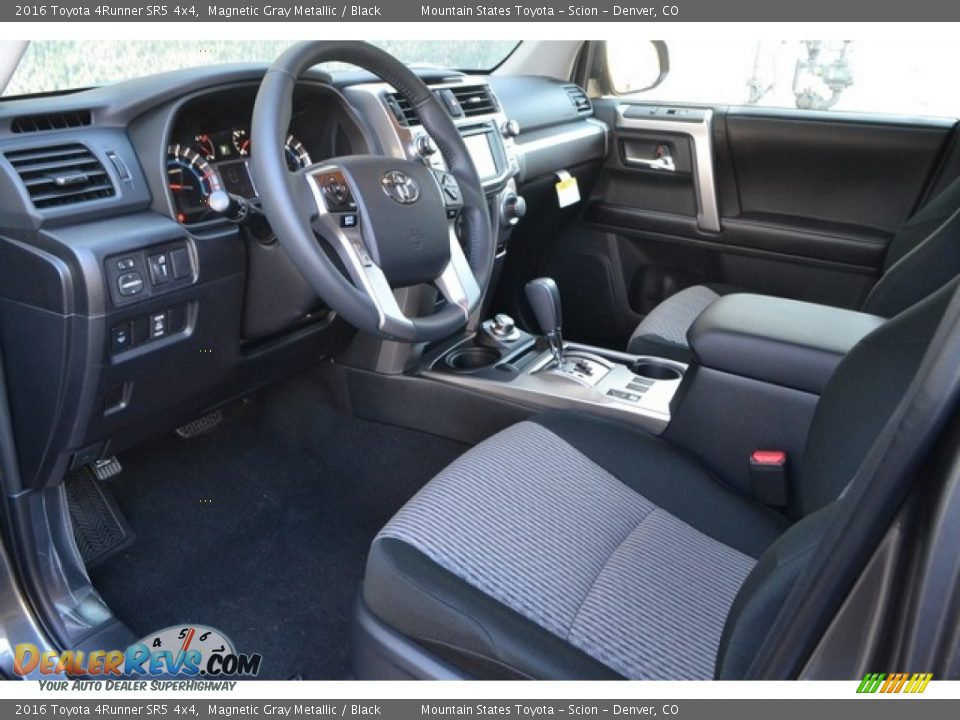 2016 Toyota 4Runner SR5 4x4 Magnetic Gray Metallic / Black Photo #5