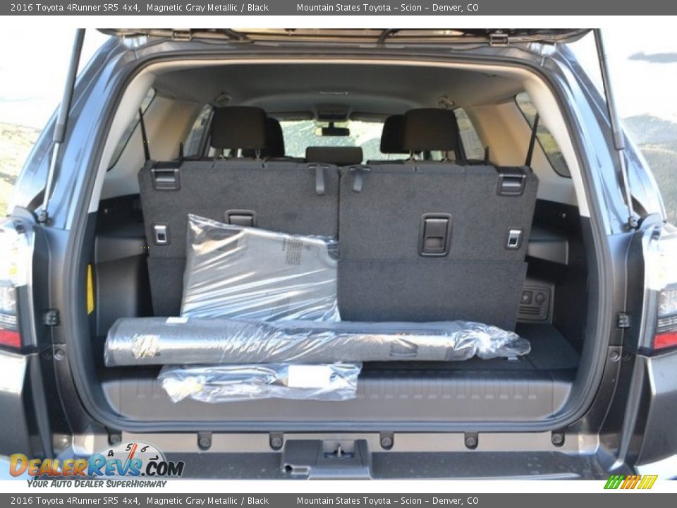 2016 Toyota 4Runner SR5 4x4 Magnetic Gray Metallic / Black Photo #9