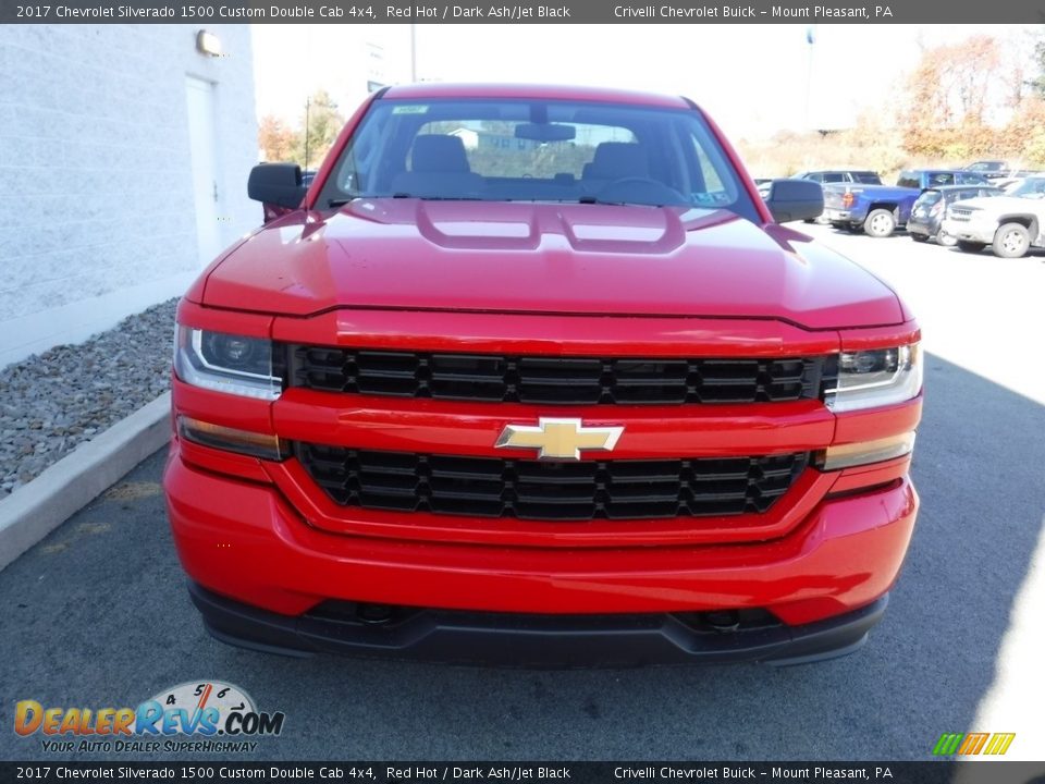 2017 Chevrolet Silverado 1500 Custom Double Cab 4x4 Red Hot / Dark Ash/Jet Black Photo #5