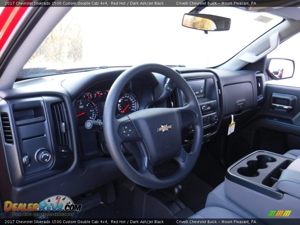 2017 Chevrolet Silverado 1500 Custom Double Cab 4x4 Red Hot / Dark Ash/Jet Black Photo #10