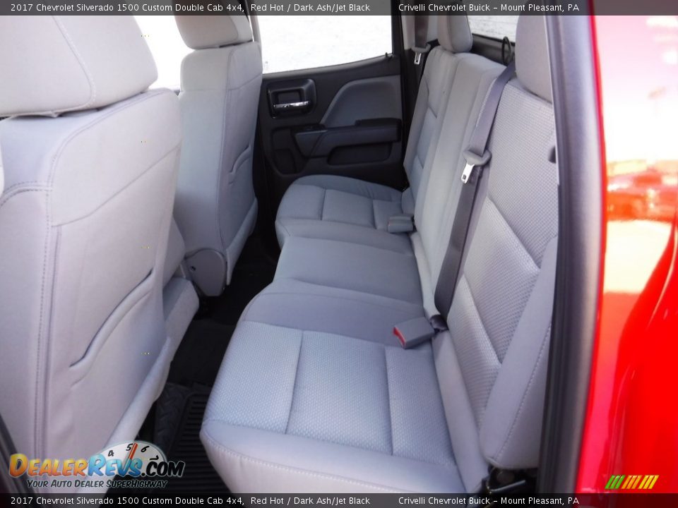 2017 Chevrolet Silverado 1500 Custom Double Cab 4x4 Red Hot / Dark Ash/Jet Black Photo #17