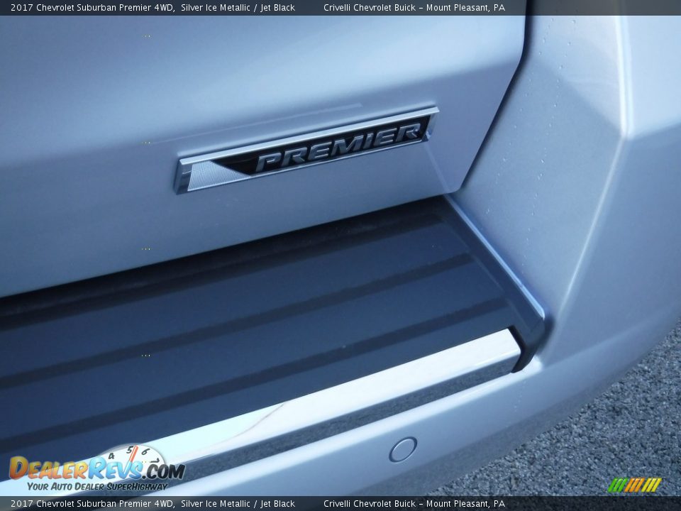 2017 Chevrolet Suburban Premier 4WD Silver Ice Metallic / Jet Black Photo #9