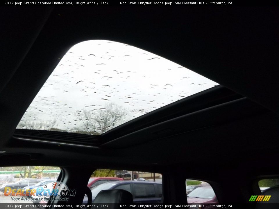 2017 Jeep Grand Cherokee Limited 4x4 Bright White / Black Photo #14