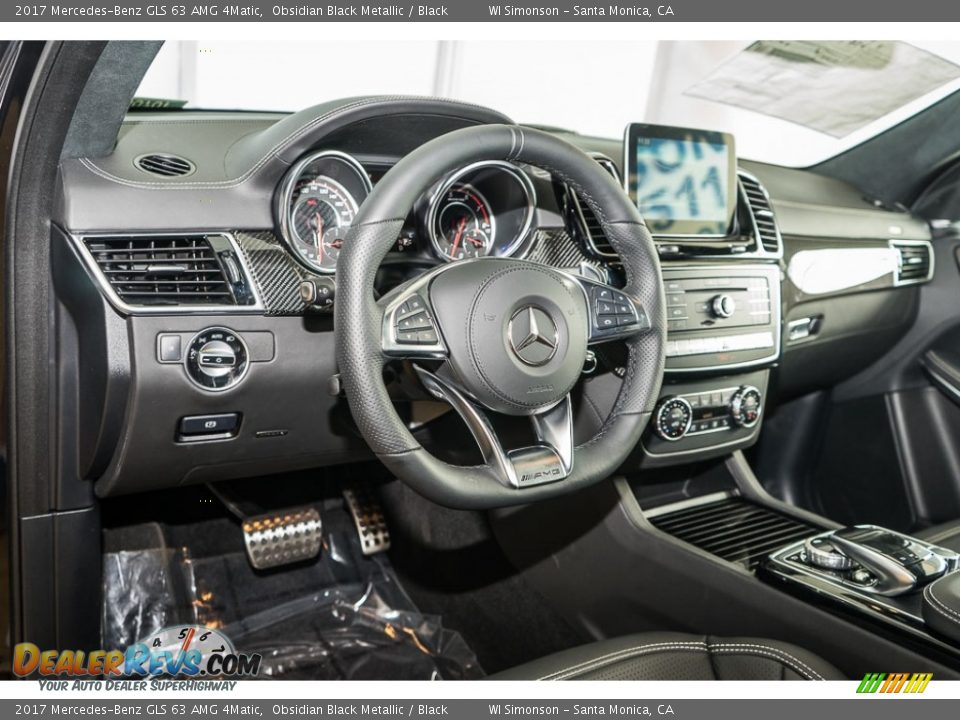 Dashboard of 2017 Mercedes-Benz GLS 63 AMG 4Matic Photo #5
