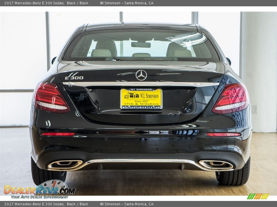 2017 Mercedes-Benz E 300 Sedan Black / Black Photo #4