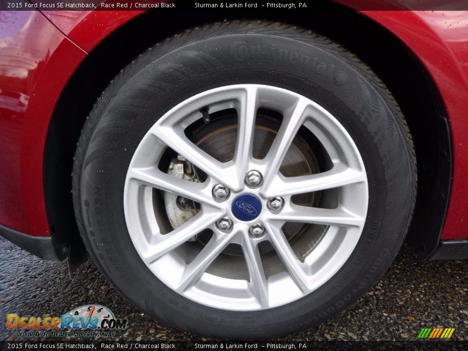 2015 Ford Focus SE Hatchback Race Red / Charcoal Black Photo #6