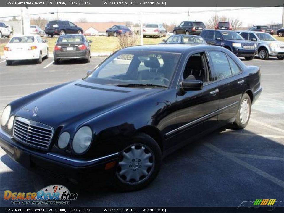 1997 Mercedes-Benz E 320 Sedan Black / Black Photo #1