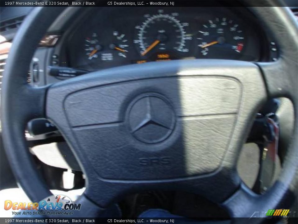 1997 Mercedes-Benz E 320 Sedan Black / Black Photo #8