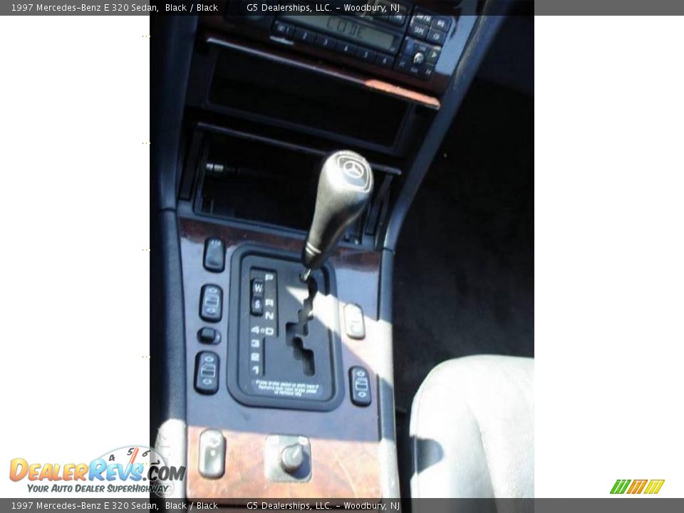 1997 Mercedes-Benz E 320 Sedan Black / Black Photo #15
