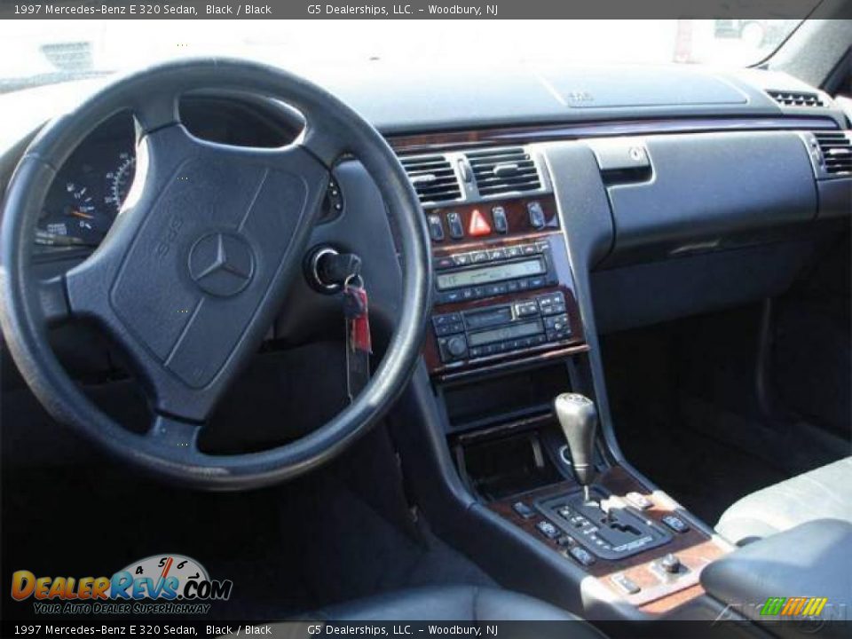1997 Mercedes-Benz E 320 Sedan Black / Black Photo #19