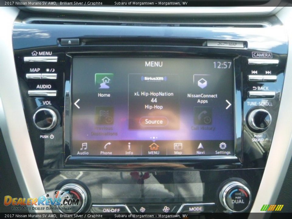 Controls of 2017 Nissan Murano SV AWD Photo #18