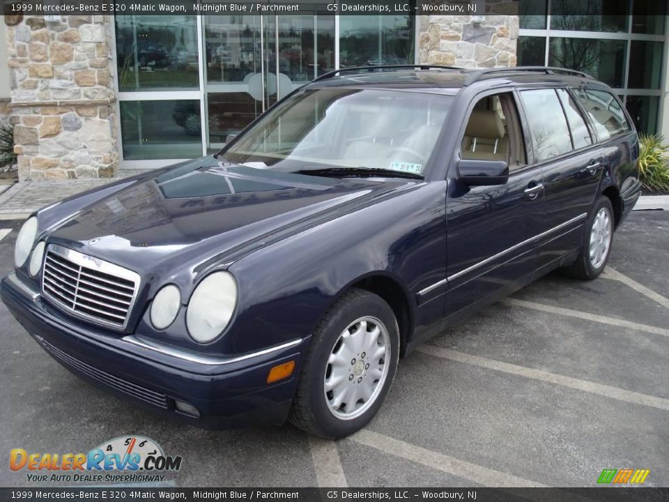1999 Mercedes-Benz E 320 4Matic Wagon Midnight Blue / Parchment Photo #2