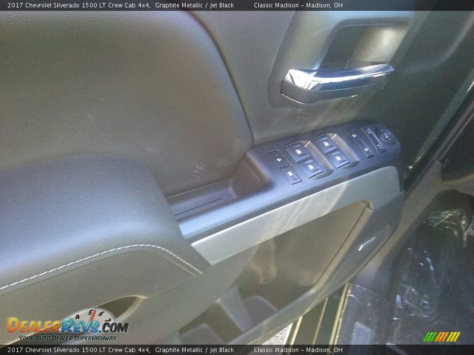 2017 Chevrolet Silverado 1500 LT Crew Cab 4x4 Graphite Metallic / Jet Black Photo #3