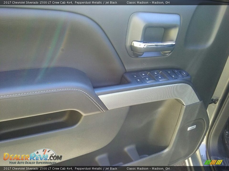 2017 Chevrolet Silverado 1500 LT Crew Cab 4x4 Pepperdust Metallic / Jet Black Photo #3