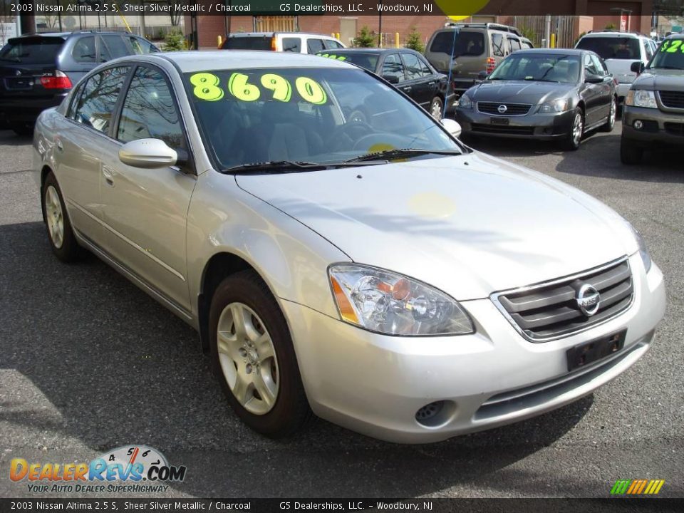 2003 Nissan Altima 2.5 S Sheer Silver Metallic / Charcoal Photo #3