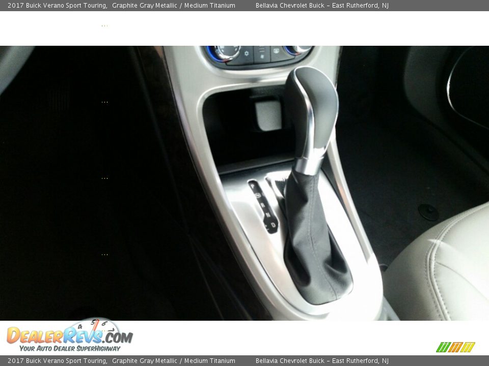2017 Buick Verano Sport Touring Shifter Photo #5