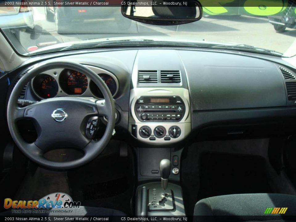 2003 Nissan Altima 2.5 S Sheer Silver Metallic / Charcoal Photo #20