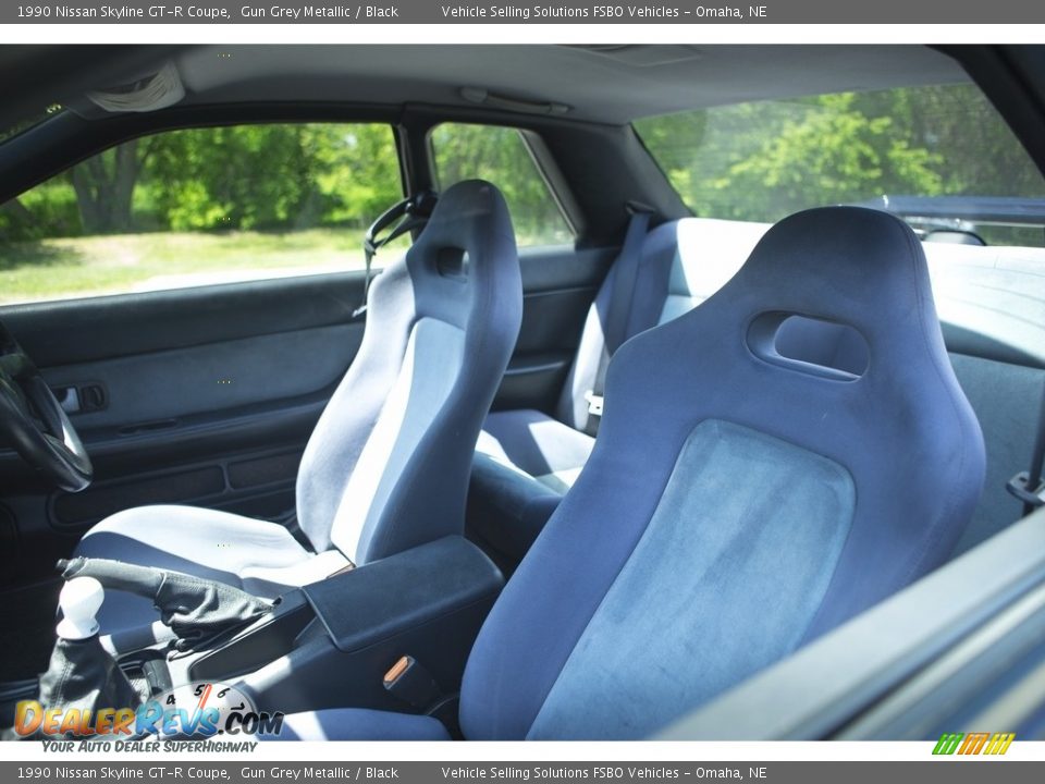 Front Seat of 1990 Nissan Skyline GT-R Coupe Photo #19