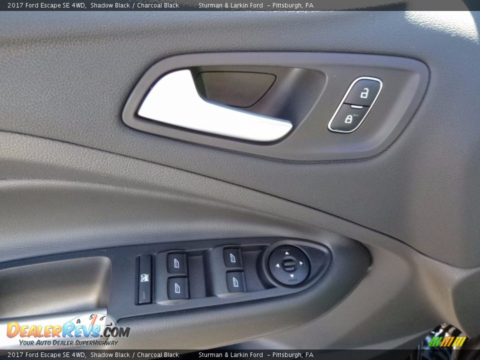 2017 Ford Escape SE 4WD Shadow Black / Charcoal Black Photo #10