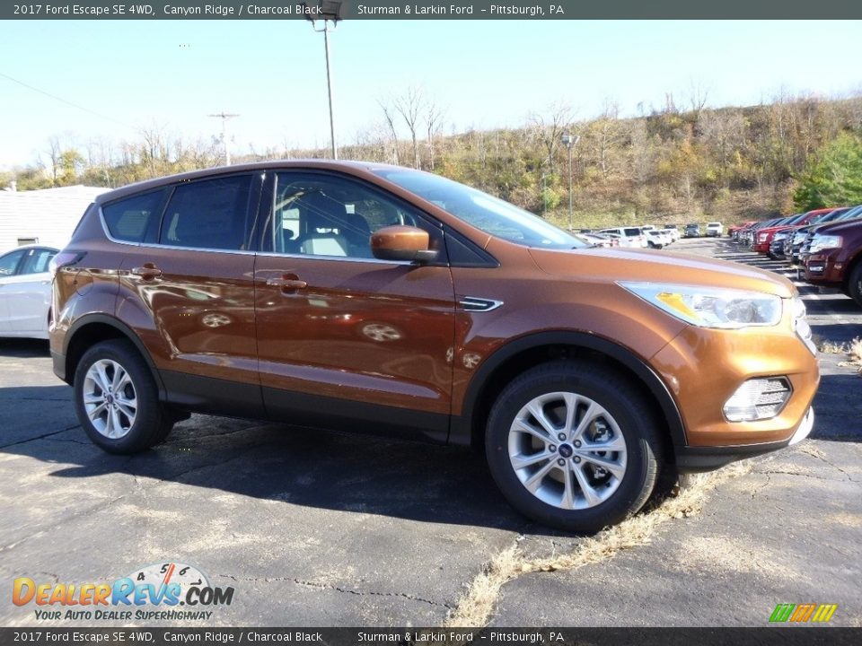 2017 Ford Escape SE 4WD Canyon Ridge / Charcoal Black Photo #1