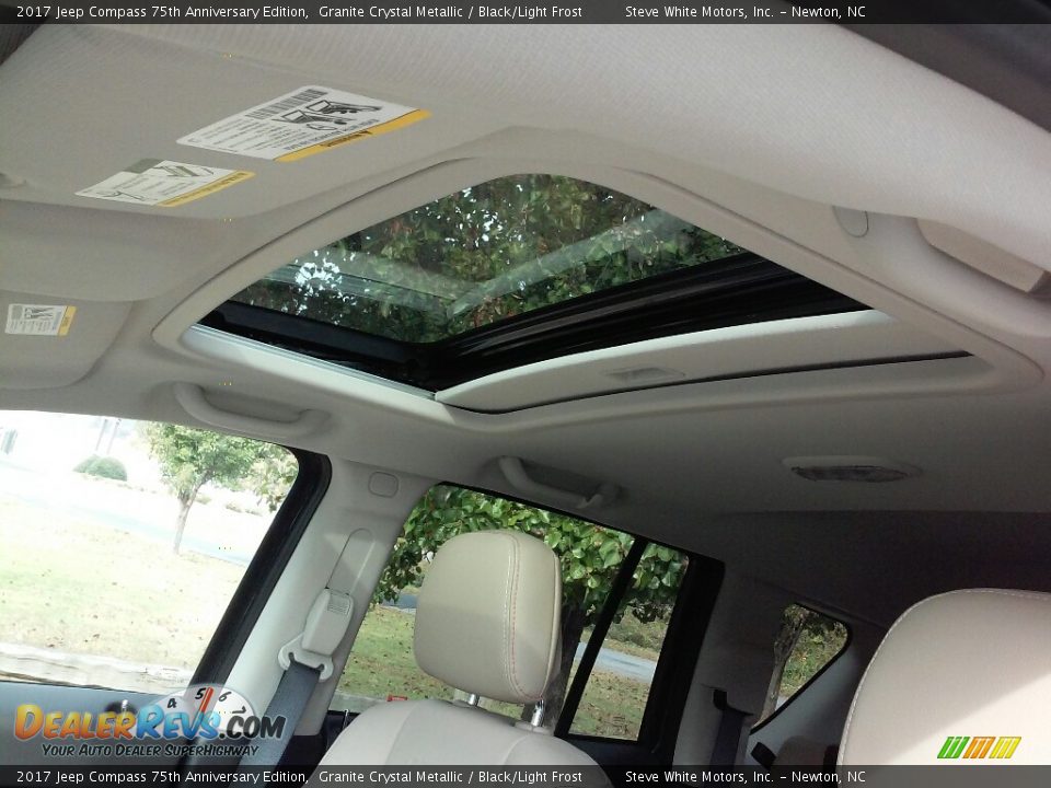 Sunroof of 2017 Jeep Compass 75th Anniversary Edition Photo #21