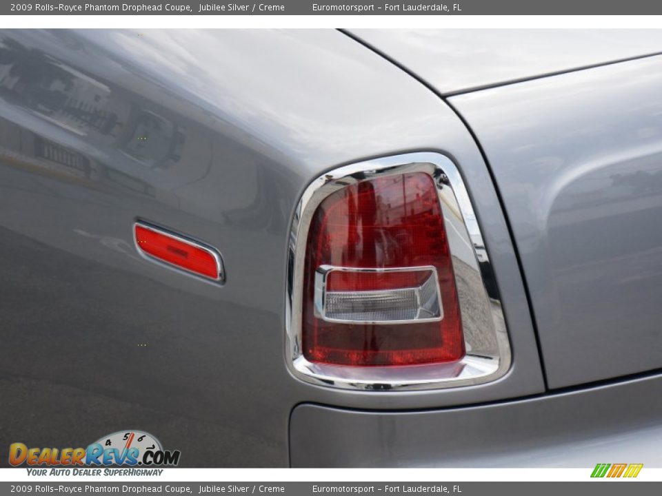 2009 Rolls-Royce Phantom Drophead Coupe Jubilee Silver / Creme Photo #13