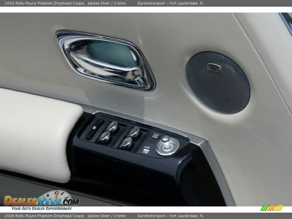 2009 Rolls-Royce Phantom Drophead Coupe Jubilee Silver / Creme Photo #45