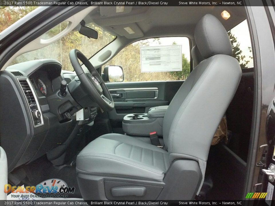 Black/Diesel Gray Interior - 2017 Ram 5500 Tradesman Regular Cab Chassis Photo #23