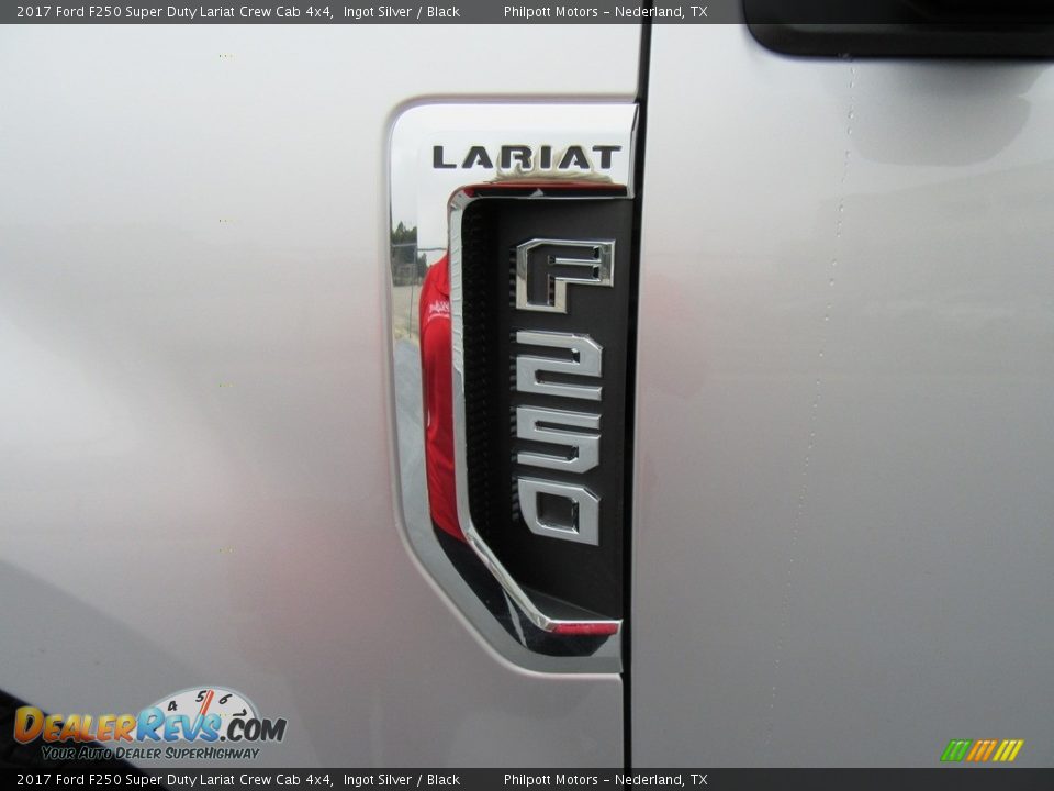 2017 Ford F250 Super Duty Lariat Crew Cab 4x4 Logo Photo #14