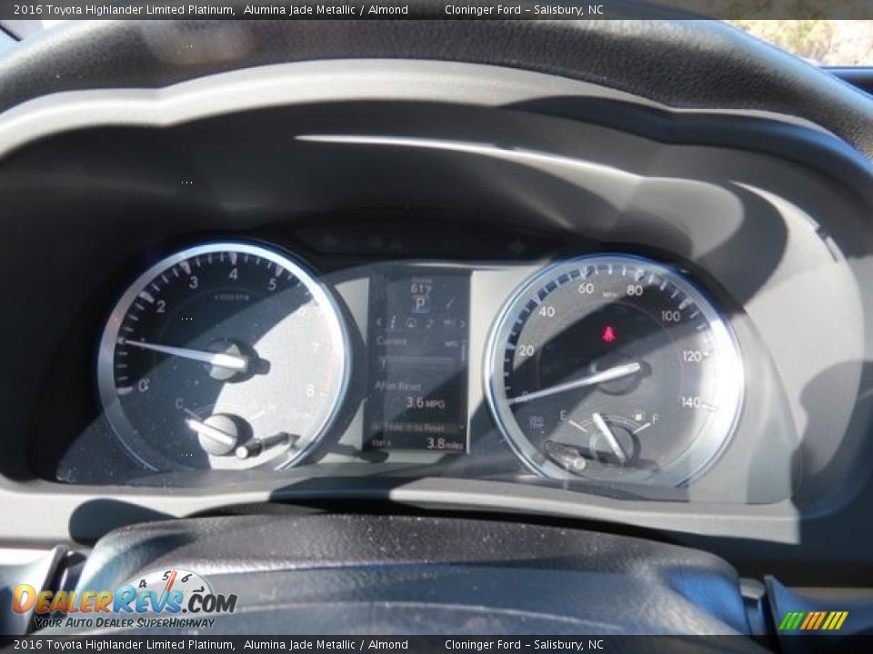 2016 Toyota Highlander Limited Platinum Alumina Jade Metallic / Almond Photo #13