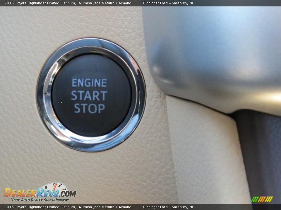 2016 Toyota Highlander Limited Platinum Alumina Jade Metallic / Almond Photo #19