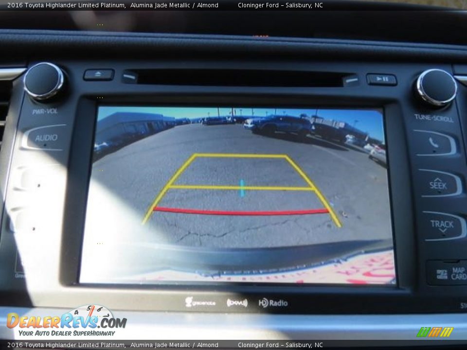 2016 Toyota Highlander Limited Platinum Alumina Jade Metallic / Almond Photo #21