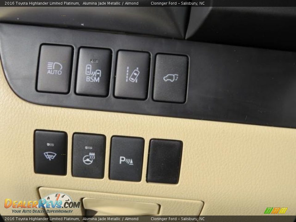 2016 Toyota Highlander Limited Platinum Alumina Jade Metallic / Almond Photo #25