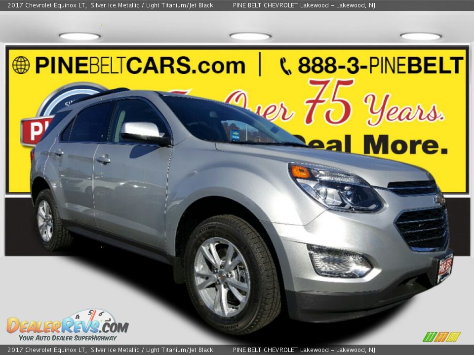 2017 Chevrolet Equinox LT Silver Ice Metallic / Light Titanium/Jet Black Photo #1