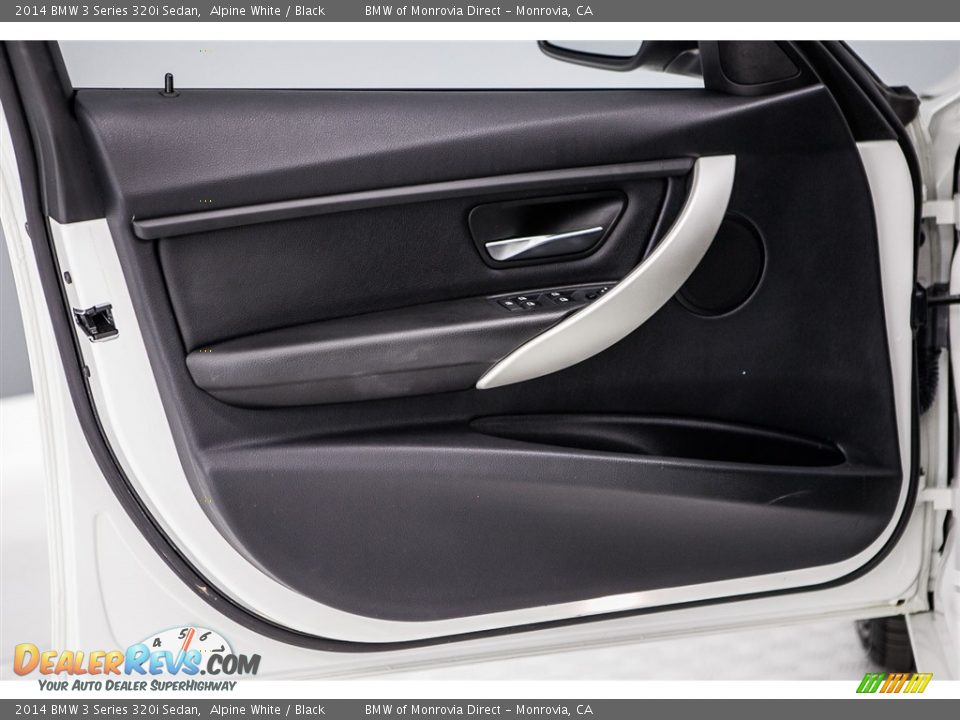 2014 BMW 3 Series 320i Sedan Alpine White / Black Photo #22
