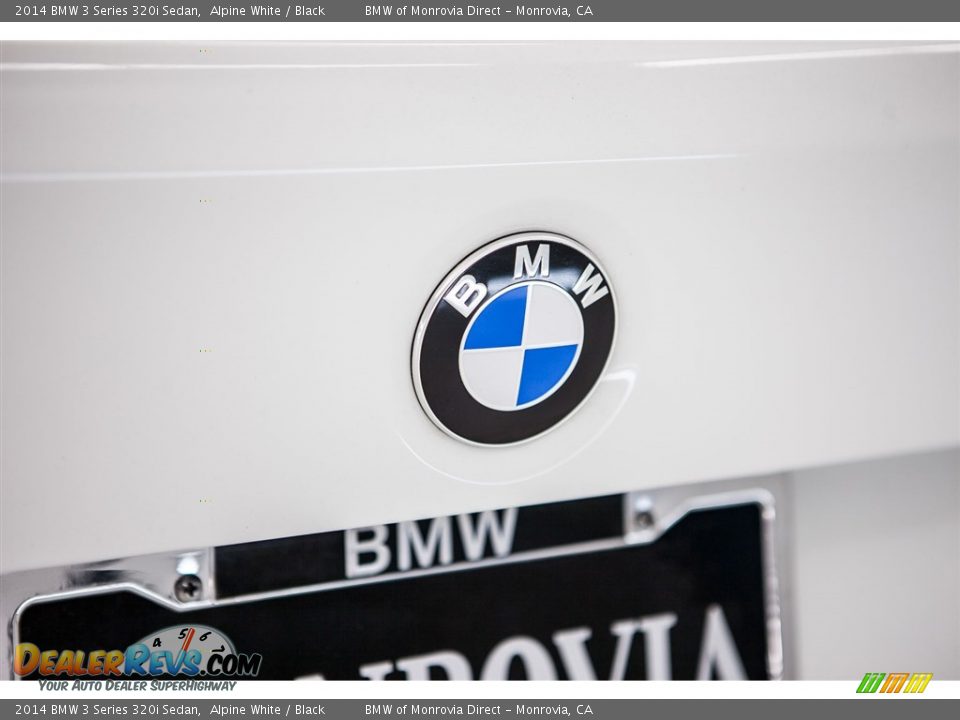2014 BMW 3 Series 320i Sedan Alpine White / Black Photo #24