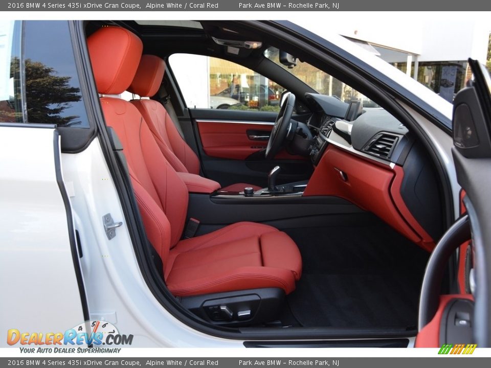 Front Seat of 2016 BMW 4 Series 435i xDrive Gran Coupe Photo #29
